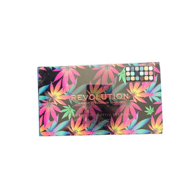 Revolution Chilled Cannabis Sativa Seed Oil akių šešėlių paletė
